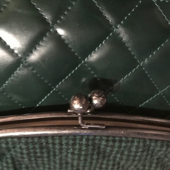 Chanel houndstooth bag - Picture 4 of 8